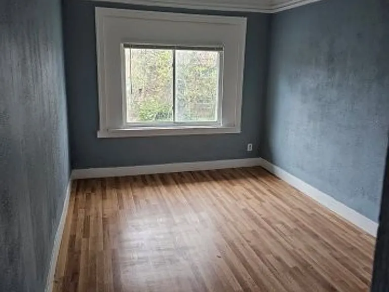 13639 La Salle Blvd — Photo 22