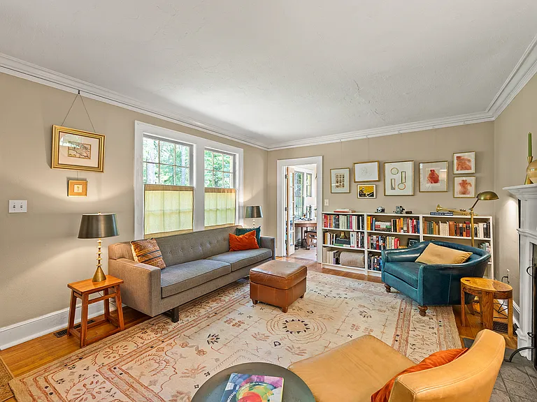 321 Milledge Hts — Photo 7