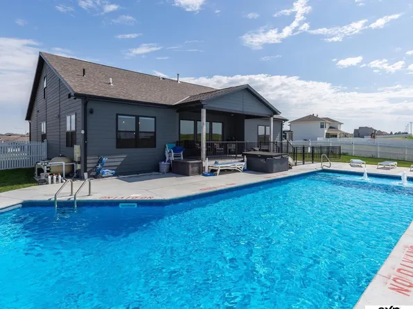 10002 S 191st Ave, Omaha, NE 68136
