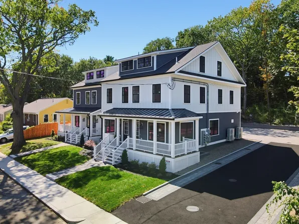 34 Linwood Ave #34, Melrose, MA 02176