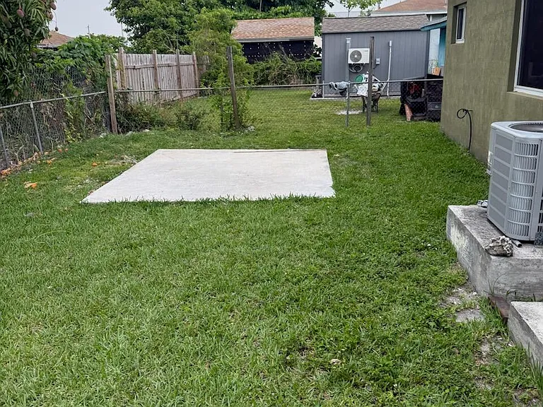 4444 NW 23rd Ave #B — Photo 5
