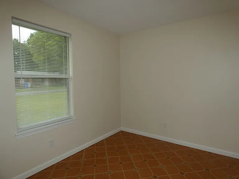 4606 Southern Pl — Photo 21