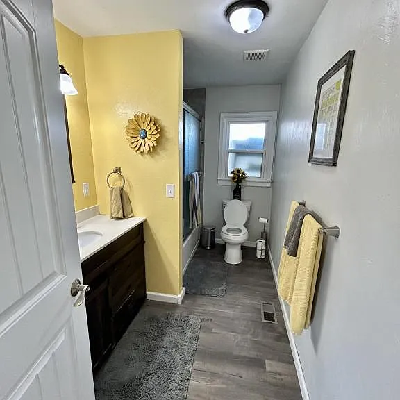 233 Greydene Ave — Photo 11