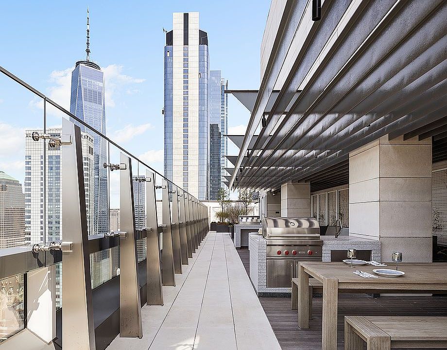 1st image of 77 Greenwich St #21C