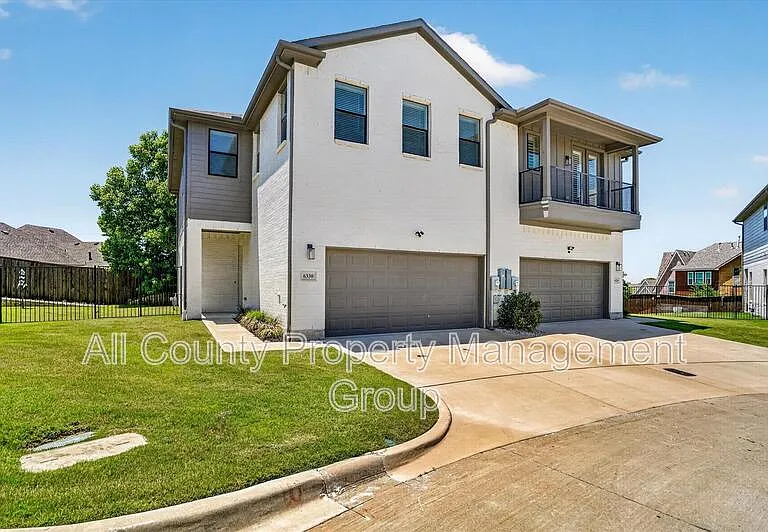 6330 Oakbend Cir — Photo 1
