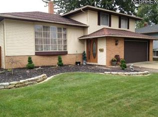 496 Saint Lawrence Blvd, Eastlake, OH