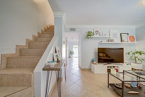 5555 Ludlam Rd Photo 1