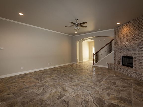 3rd image of 7412 Alexandria Ave