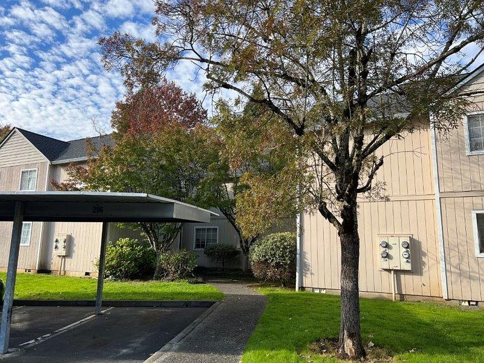 Building Photo 5