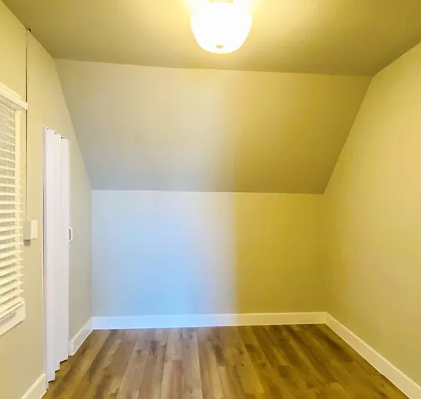 411 Bond St, Astoria, OR 97103 — Photo 7