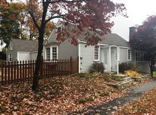 9 Floral St, Shrewsbury, MA 01545