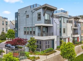 997 Somerton Dr, Costa Mesa, CA 92627