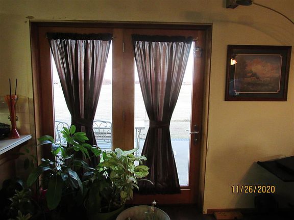 4th image of 4910 E Fox Dr