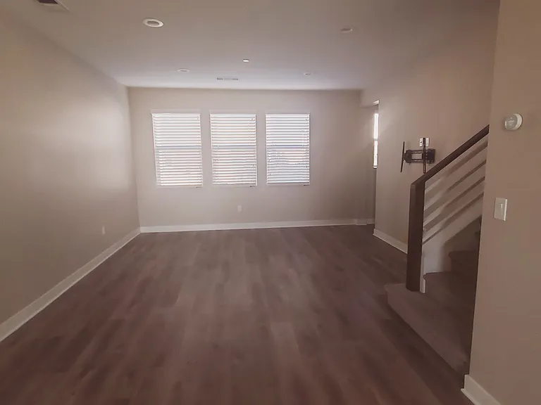 10816 Horizons Dr — Photo 24
