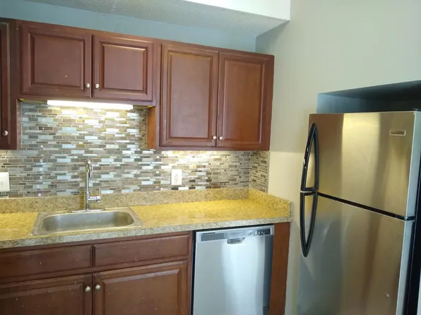 499 D04allen St #D4, New Britain, CT 06053