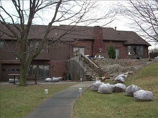 2nd image of 5320 Allisonville Rd
