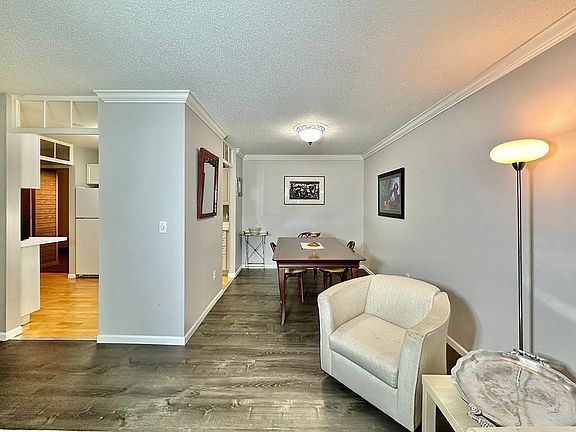 5th image of 7510 Cahill Rd APT 214B