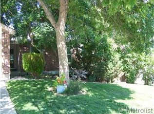 7794 Club Crest Dr, Arvada, CO 80005