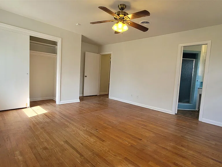 801 Rosewood Dr — Photo 20