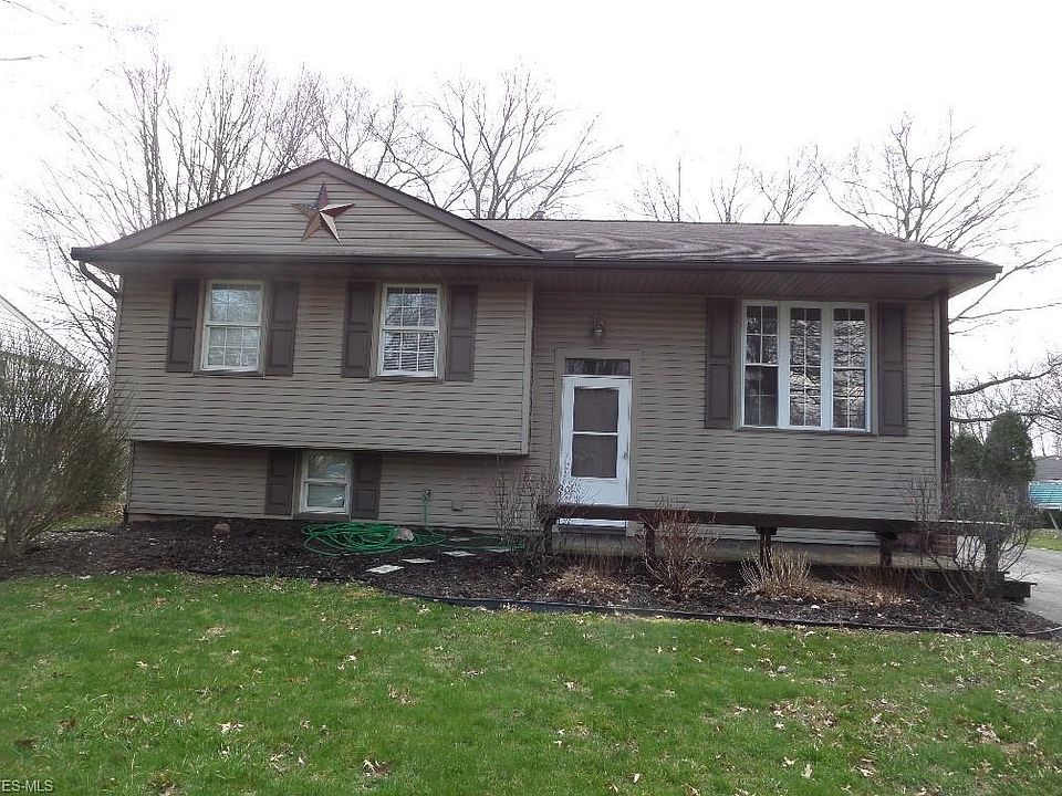 1st image of 7630 Anderson Ave NE