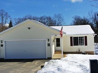 38 Hartland Ave, Fitchburg, MA 01420
