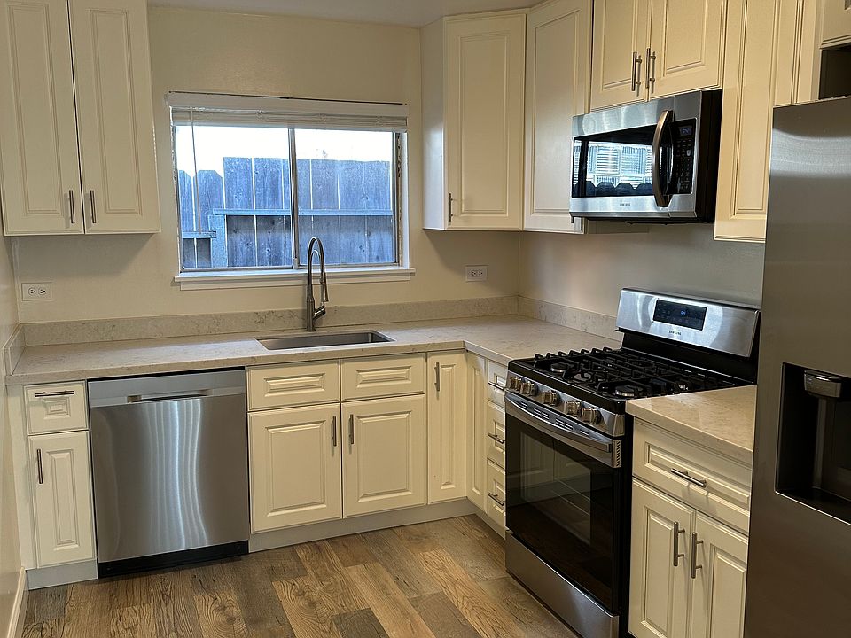 1st image of 837 Baden Ave