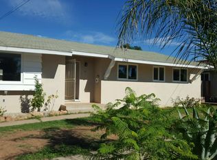 1136 Elmwood Dr, Escondido, CA 92025
