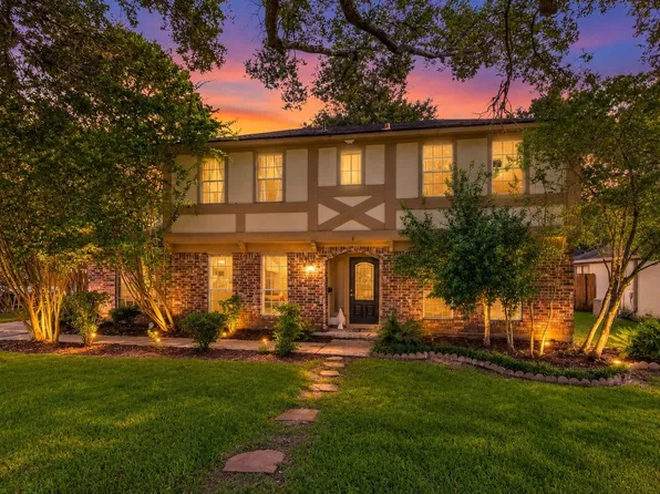 2025 Briar Ln, Richmond, TX 77469