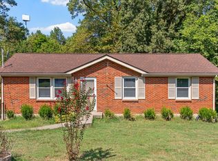 809 Pollard Rd, Clarksville, TN 37042