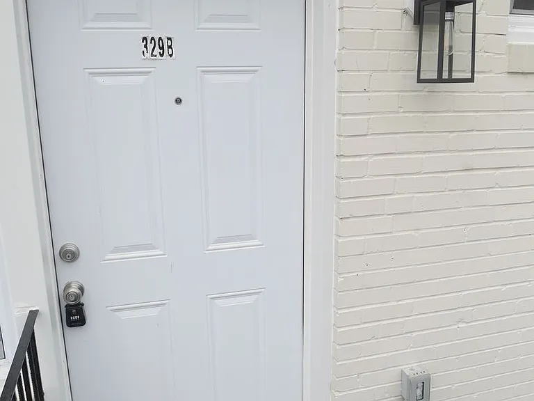 1128SMA — Photo 12