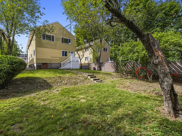 17 Tesla Ave #1 — Photo 9