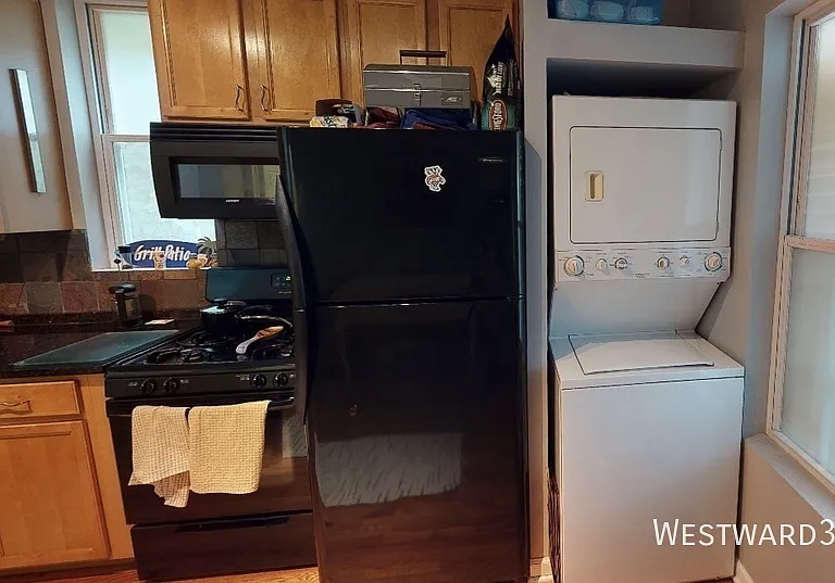 2611 W Cortland St #1 — Photo 13