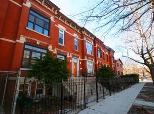 708 S Claremont Ave, Chicago, IL