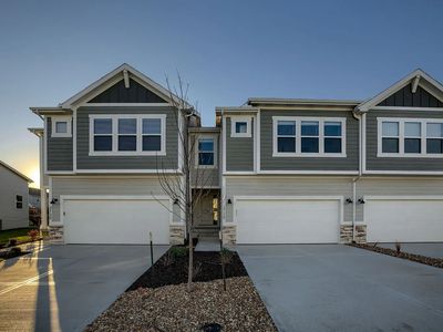 3712 SW Knoxville Ct, Lees Summit, MO, 64082