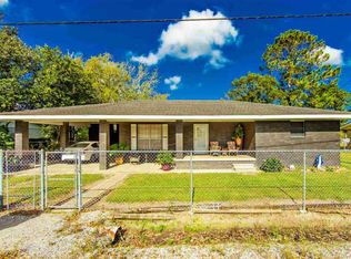 193 E 18th St, Larose, LA 70373