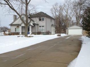 29142 Pickford St, Livonia, MI 48152