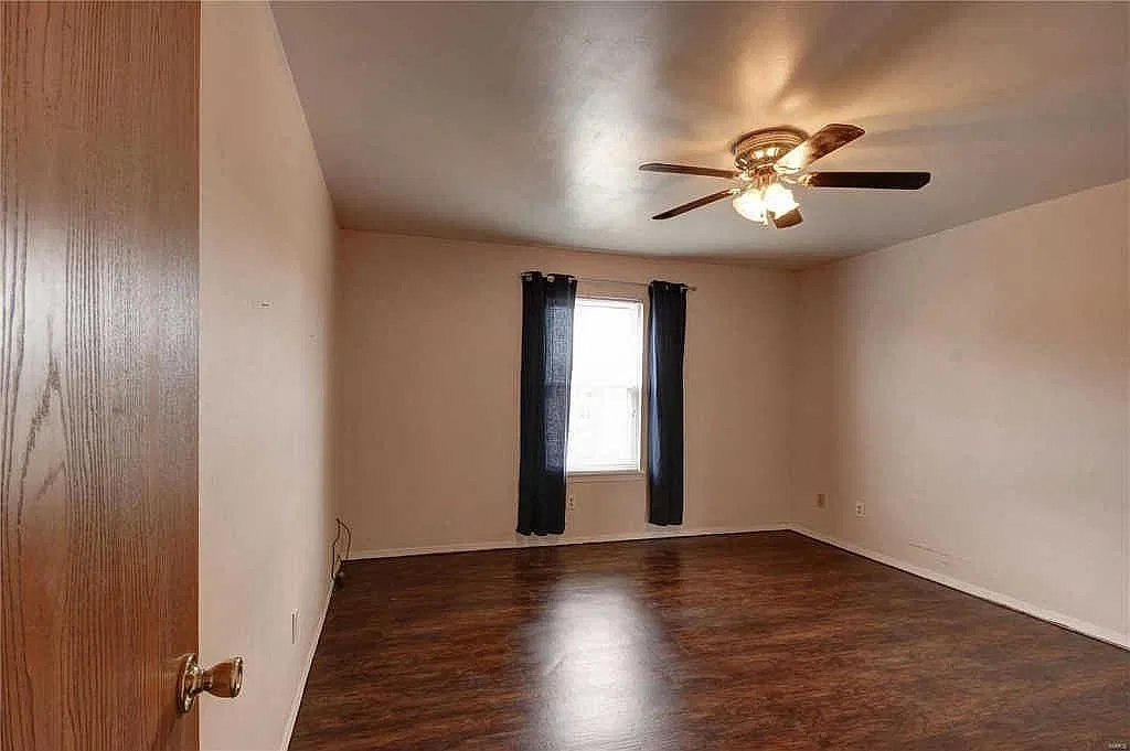 2 bed, 864 sqft, $1,350 — Photo 4