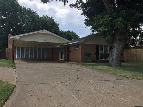 1st image of 7103 NW Woodland Dr