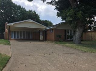 7103 NW Woodland Dr, Lawton, OK 73505