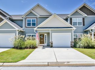 826 Stonebriar St, Simpsonville, SC 29681