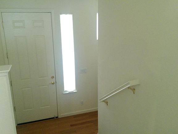 4th image of 1662 Salamoni Ct