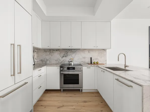 22 Saint John's Place image 4 of 13