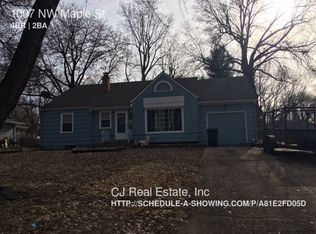 1007 NW Maple St, Lees Summit, MO 64063