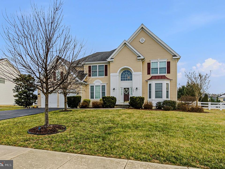 1st image of 241 Murphy Dr