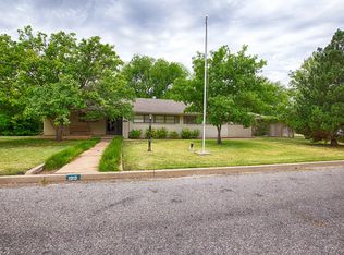 1919 Charles St, Pampa, TX 79065
