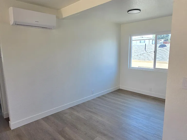 827 W Upland Ave #4 — Photo 5