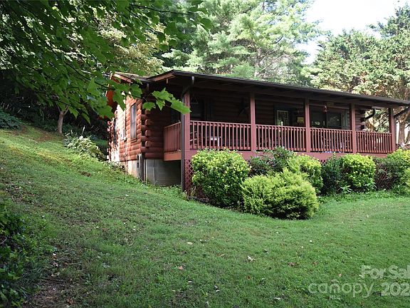 4th image of 128 Cedarwood Dr #9