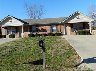 327 Vest Rd, Henryville, IN 47126