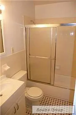 Rented by Bouklis Group | media 5