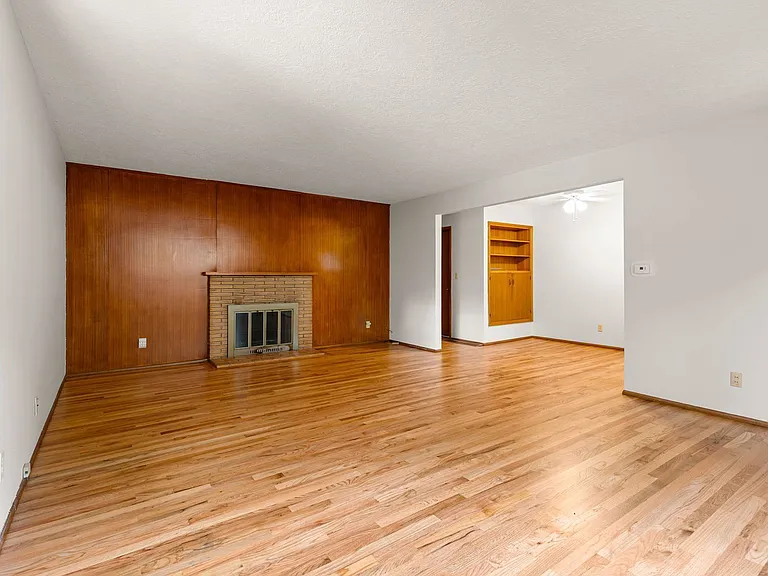 2746 SE 31st Ave — Photo 6